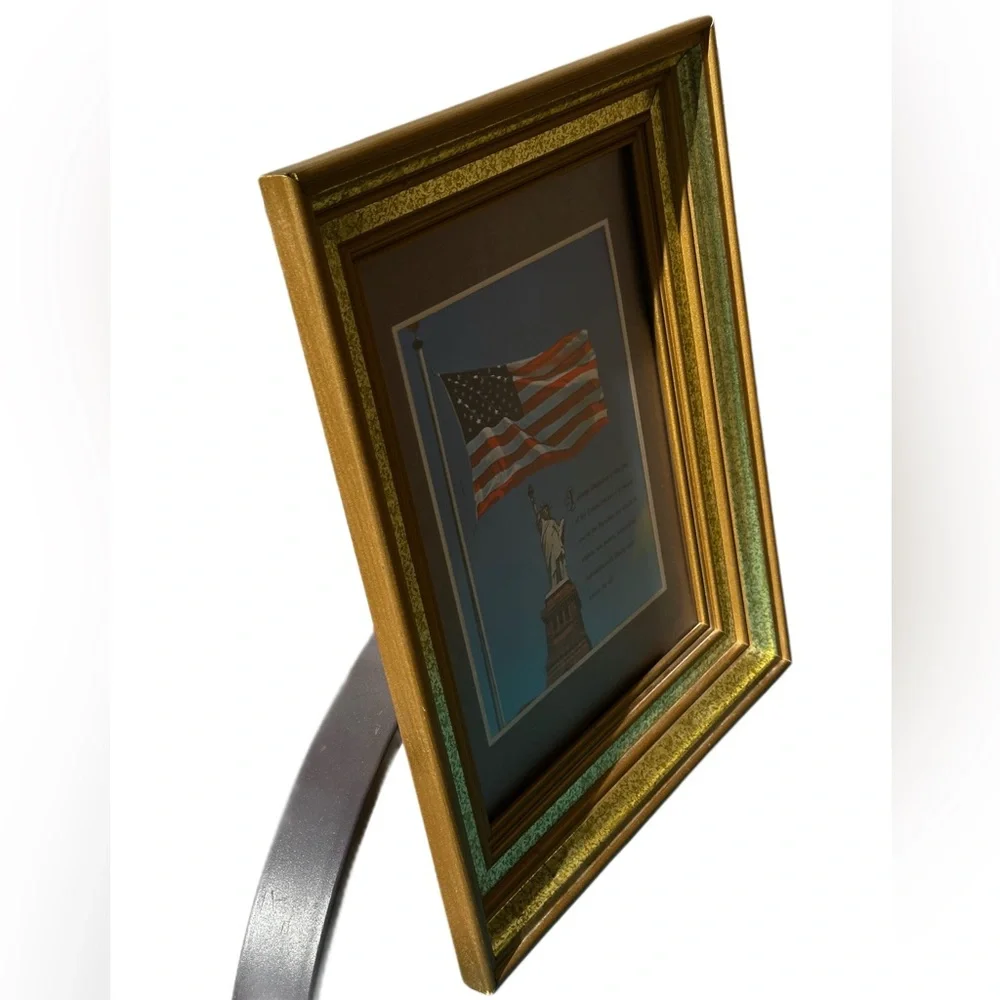 1967 Pledge of allegiance to the flag Gold Decorative Picture Frame Patriotic